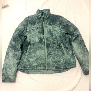 North Face Puffer Jacket - Women’s Medium
